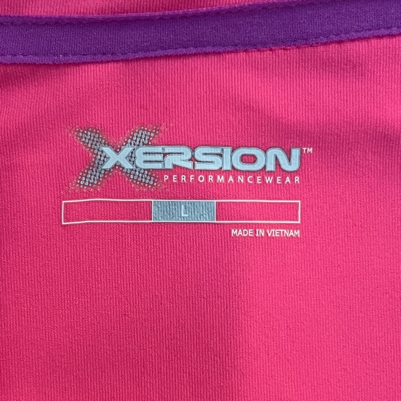Xersion Performance Wear Pink Quarter Zip with Thumb Holes. Size: L - Picture 5 of 6